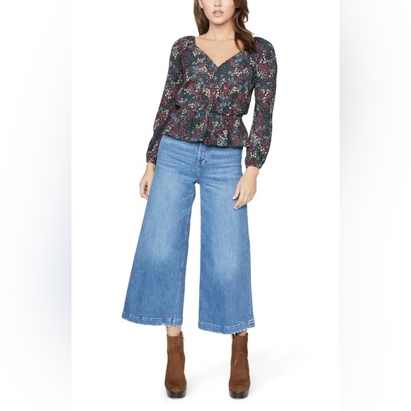 PAIGE Floral Faux Wrap Peplum Blouse Sweetheart Neck Size Large - Picture 7 of 13